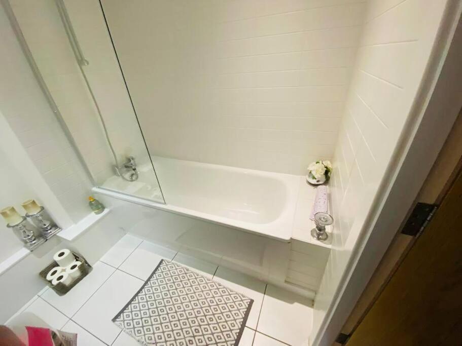 Liverpool City Centre Modern Apartment Fits 6 People エクステリア 写真